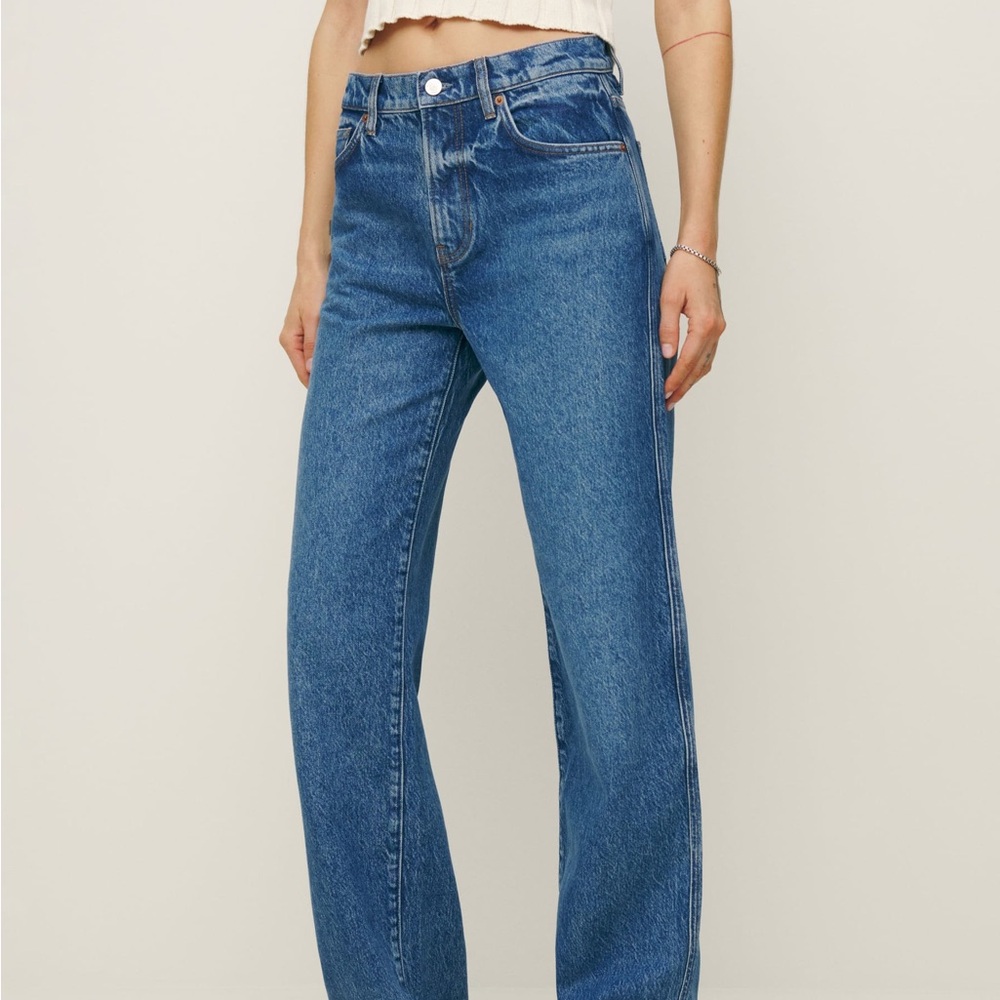 NWOT Reformation Val 90s Mid Rise Straight Jeans in Pelican